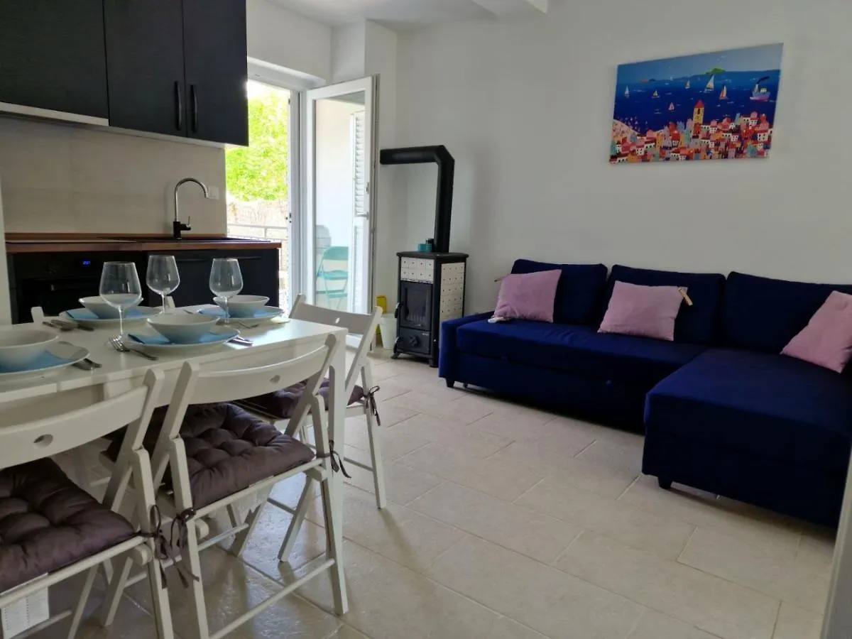 Anna24 Holidays Vantacici Appartement